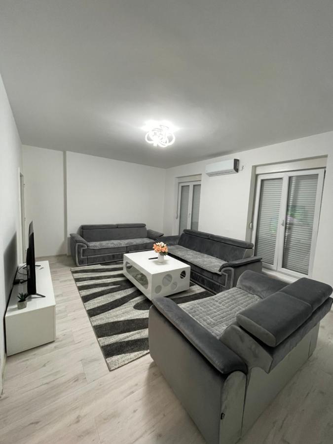 Modern & Cozy 2-Bedroom Vacation Home In Sarajevo Saraievo Exterior foto