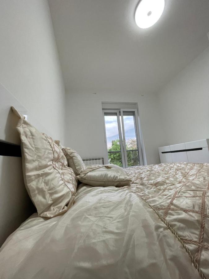 Modern & Cozy 2-Bedroom Vacation Home In Sarajevo Saraievo Exterior foto